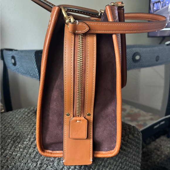 Coach Rogue 30 amber color block - Picture 4 of 10